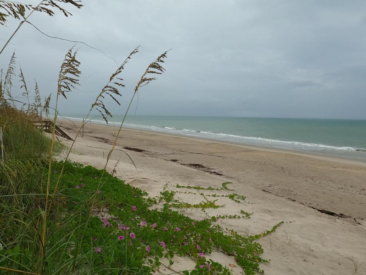 Melbourne Beach Resort Buitenkant foto